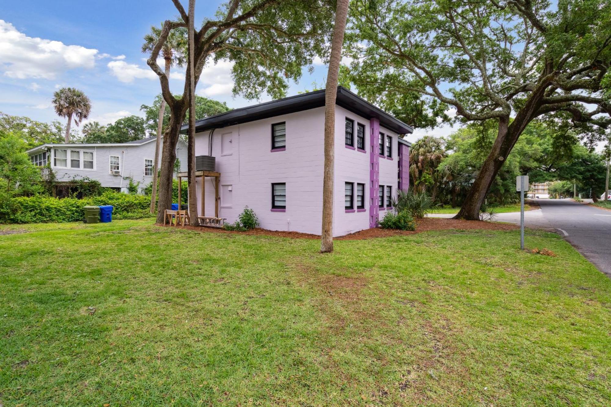 Appartamento Folly Vacation Great Location, Vintage And Fun 120 Unit A Folly Beach Esterno foto